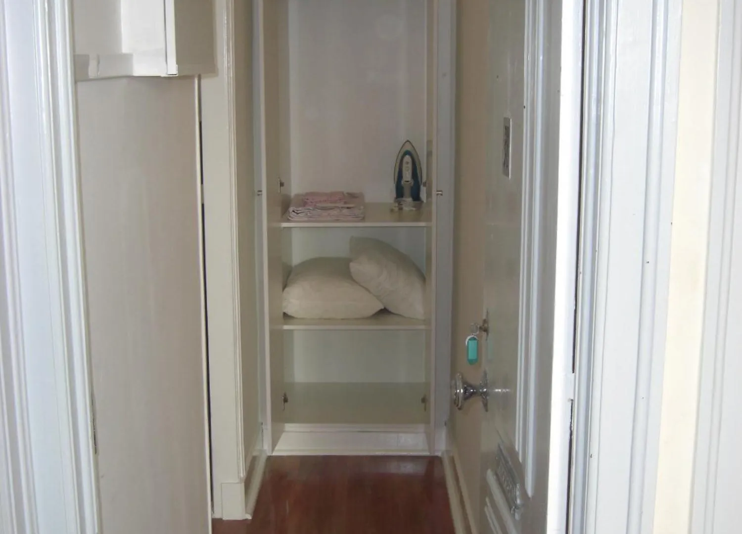 Casa Mar D'Ouro - Historical Lisbon Neighborhood Apartment Portugal